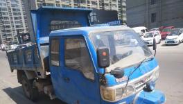 水泥銷售累?。〔僦u“白粉”的心賺著賣白菜的錢！