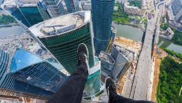 突發！中城建100多億債務“爆雷”！ 海螺、華新賬款持續增長！