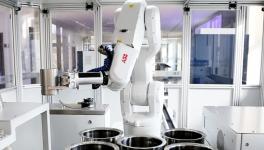 洛陽中聯：一只“工業恐龍”的靜謐花園